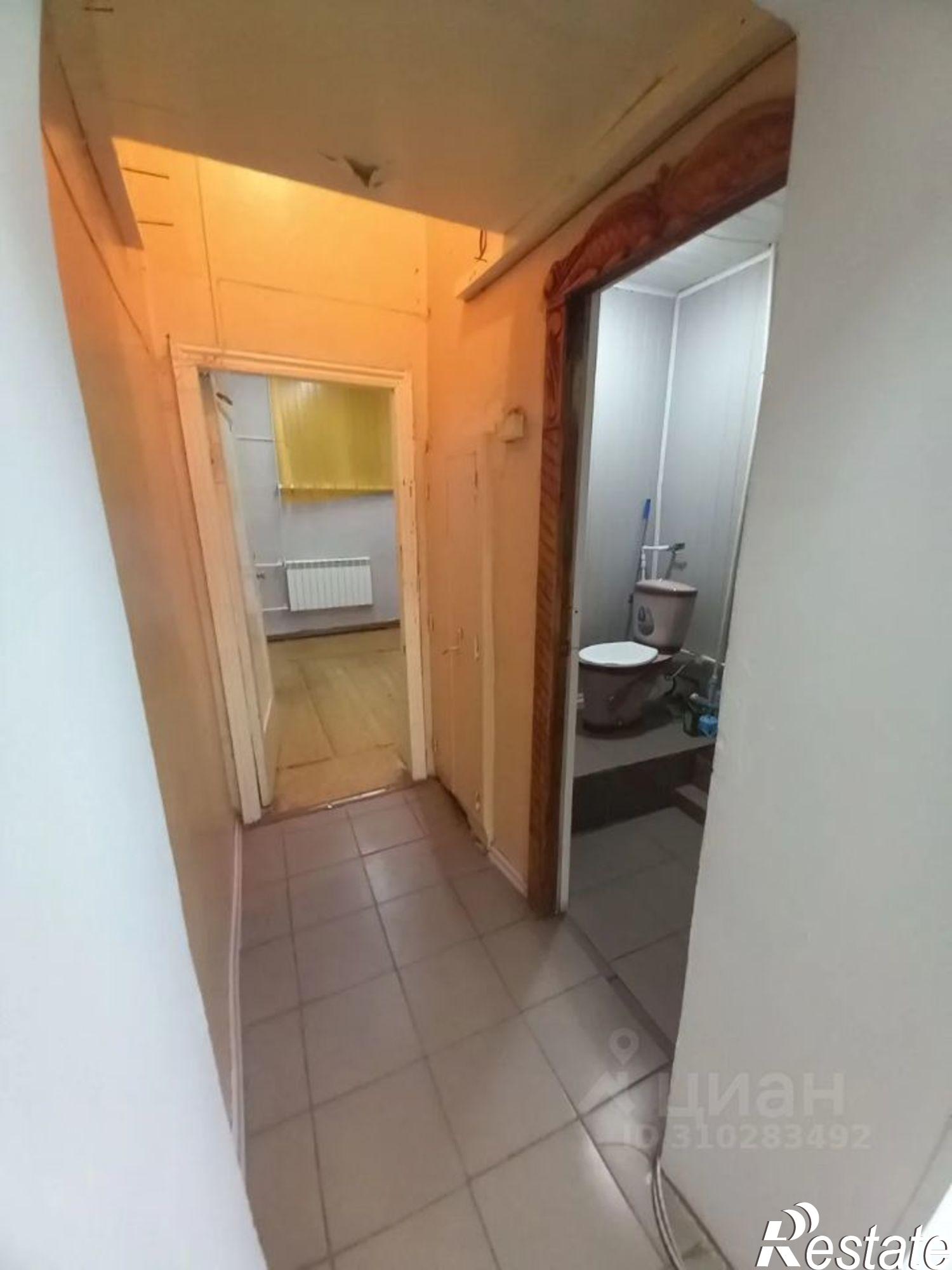Купить торговое помещение за 4 500 000 рублей на улица Бредихина, 4